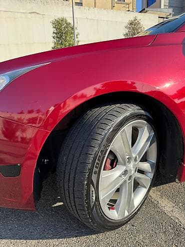maşın 011: Chevrolet Cruze: 1.4 l | 2013 il 280000 km Sedan — 5