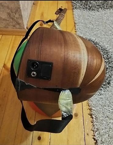 Digər musiqi alətləri: Sazda təzədir alınıb aləti toyu üçün - Korpus: tutu qozu formalı — 8