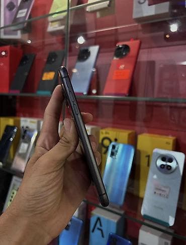 Powerbanklar: IPhone 11, 128 GB, Qara, Zəmanət, Kredit, Face ID — 4