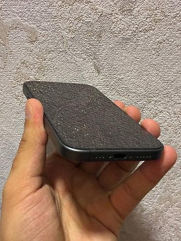 apple watch 1: IPhone 17, 256 GB, Black Titanium, Zəmanət, Simsiz şarj, Face ID — 6
