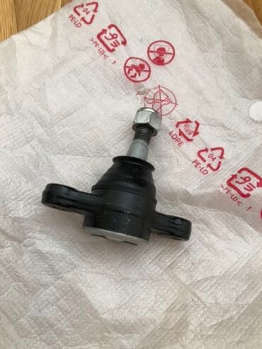 hilo teker: Bu, avtomobilin dayaq sistemində istifadə olunan qara rəngli — 2