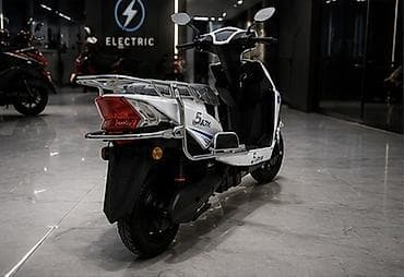 moped: Tam elektrikli moped – 0 probeg, tam yeni. Xüsusiyyətlər: - 100% — 4