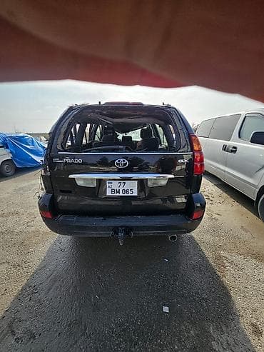 audi 6: Toyota Land Cruiser Prado GX (120 kuzov), qara rəng. - Kuzov: 5 qapılı — 4