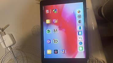 ipad pro 2021: Heç bir problemi yoxdur tep tezedi ela islenib ustunde orjinal — 4