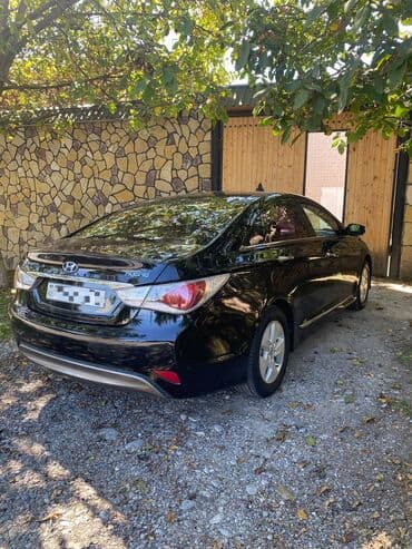 chevrolet malibu qiymeti: Hyundai Sonata: 2 l | 2012 il Sedan — 6