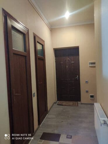 2 комнатные квартиры в хырдалане: Sumqayitda 2 ci məhəllədə 4 mertebeli binanın 2-ci mərtəbəsində — 6