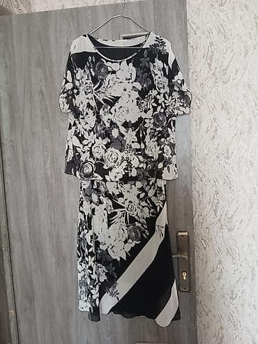 Qadın paltarı – qara-ağ çiçək naxışlı - Model: ikiqat effektli, üst