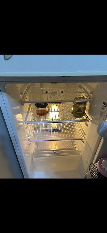 Yeni 2 qapılı LG Soyuducu Satılır, rəng - Boz