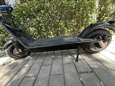electro gitara: İşlənmiş Elektrik samokat > 12", > 1000 Vt, 36 - 45 km/s, Ödənişli çatdırılma — 8