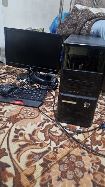 tablet satışı: Komputer dəsti Tərkib: - Sistem bloku (ATX korpus, ön paneldə audio — 2