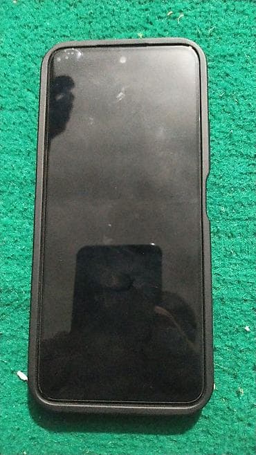 Elektronika: Məhsul: Qara telefon örtüyü – kəpənək naxışlı - Material: Yumşaq — 2