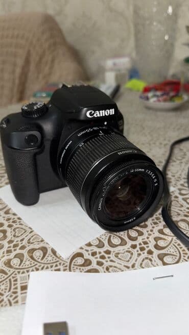 Canon 4000D 18-55mm, lensdə heç bir nöqtə, cızıq yoxdur İkinci əl