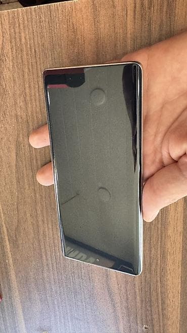 40 azn telefon: Infinix Note 40 Pro, 256 GB, rəng - Yaşıl, Sensor — 3