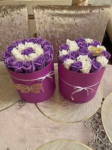 Satilirlar endirim olub gul buketler 10-16-20m — 1