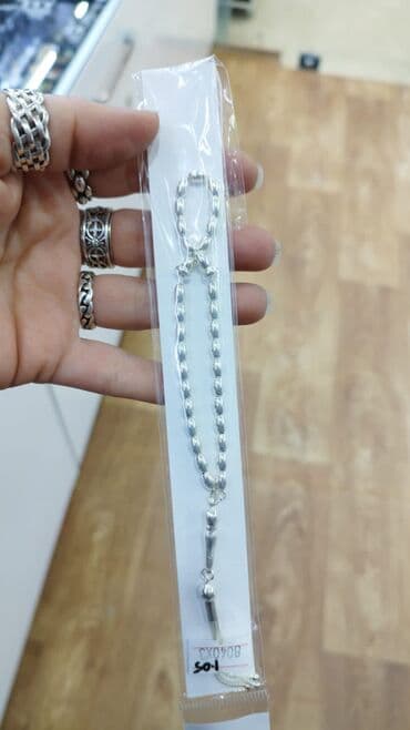 1 qram gümüşün qiyməti 2023: Gumüs tesbehler 925 əyyâr.yenidır. 1 çi şəkildəki təsbeh 28,,60 — 4