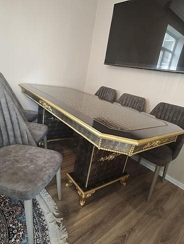 yumurta bezeyi: Qonaq otağı üçün, Açılmayan, Dördbucaq masa, 6 stul — 2