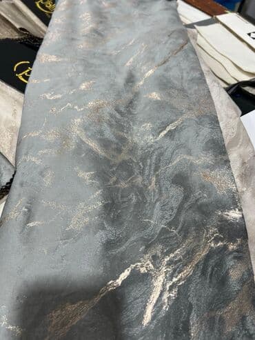 07 perde: Qalın, boz rəngli, zərli naxışlı pərdələr otağa zərif və dəbli bir — 3