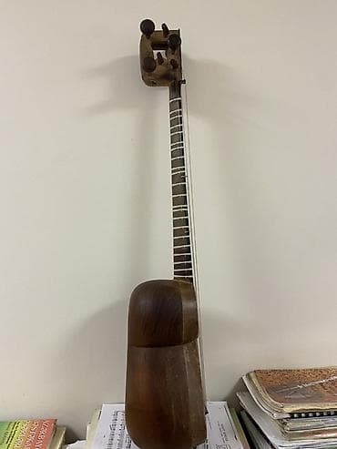 tar instrument: Tar – milli simli musiqi aləti - Korpus: ənənəvi armud formalı, bütöv — 2