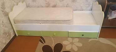 sade mebeller: Oğlan və qız üçün, Dördbucaq, Beşik, Dəstsiz, Matrassız, Yellənmə mexanizmsiz — 7