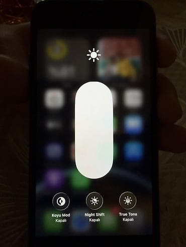 iphone x qiymətləri: IPhone SE 2020, 128 GB, Qırmızı, Simsiz şarj — 6