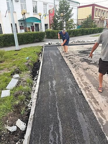 darvaza kohnə: Həyət daşı, tamet və səki daşlarının döşənməsi Həyət, villa, bağ evi — 2