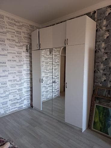 Böyük geniş güzgülü dolab / qarderob boyu 2.70sm eni 2metir derinlik