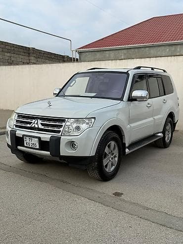 Mitsubishi Pajero: 3.2 l | 2008 il 400000 km Ofrouder/SUV — 3