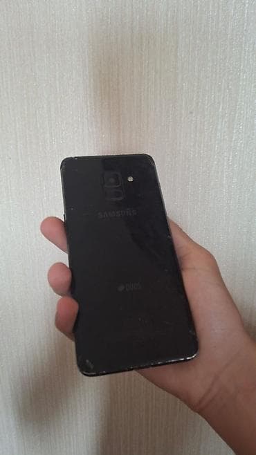 mp 3 player: Samsung Galaxy A8 2018, 64 GB, rəng - Qara, İki sim kartlı — 2