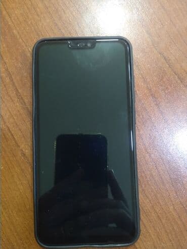 telefon ekranı: 📱 Satılır: OnePlus 6 ✨ Xüsusiyyətlər: Ekran: 6.28” AMOLED, Full HD+ — 1