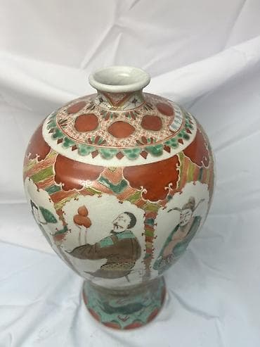 yapay gul: Bir vaza, Farfor — 2