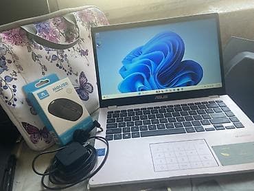 ASUS: Salam noutbuk . xanim noutbuku olub cox az islenib teze kimi qalib — 1