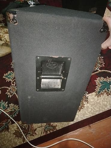 Qarmonlar: Yamaha KV 80 Professional Audio Mixer - 8 mono kanal: hər kanalda MIC — 8