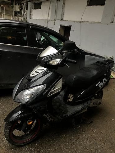 vito guzgusu: Skuter R9 (XT500T-E) – şəhər içi rahat və qənaətcil gediş üçün — 4