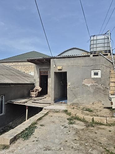 kreditle evler ucuz: Satılır: həyətyanı torpaq sahəsi və köməkçi tikili 9sot torpaq. ev və — 3