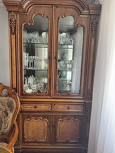 malaziya stolu: Qonaq otağı üçün, Oval masa, 6 stul — 4