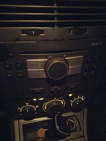 Sabah seher 6 7 8 arası Bakıya boş mawin çıxır Opel Astra tezelerden