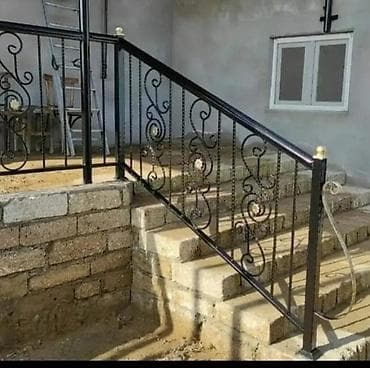 balkon stollari: Dəmir məhəccər və pilləkən korkuluklarının hazırlanması xidməti - — 4