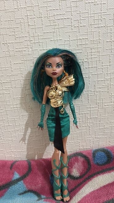 dede oyuncaq: Monster High Nefera De Nile — 1