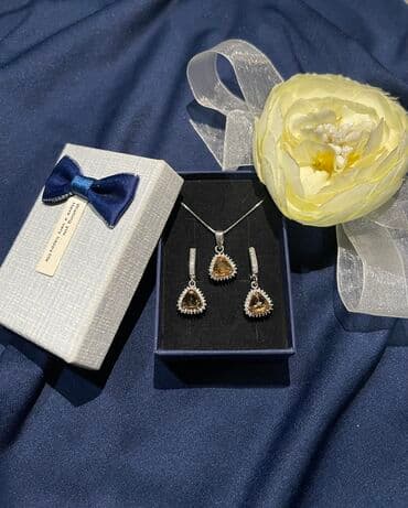 750 eyarli qizilin qiymeti: Dəstə daxildir: Sırğa, Sep, Kulon, Gümüş, 925 Əyar — 5