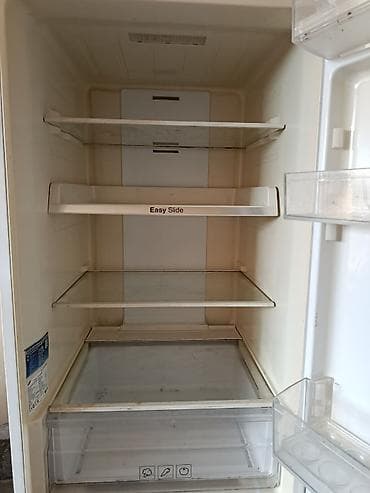 iphone ekran sekli: İşlənmiş 2 qapılı Samsung Soyuducu Satılır, rəng - Ağ — 2