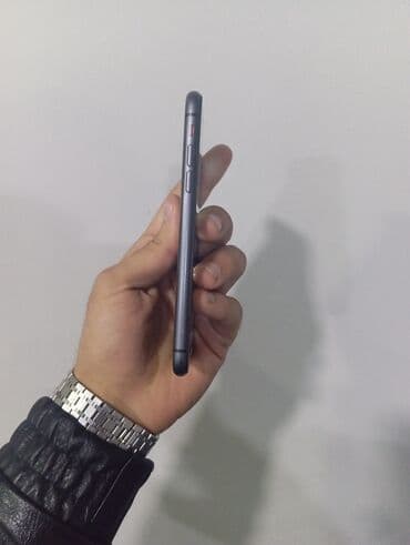 Avtoelektronika: IPhone 11, 128 GB, Qara, Face ID — 3