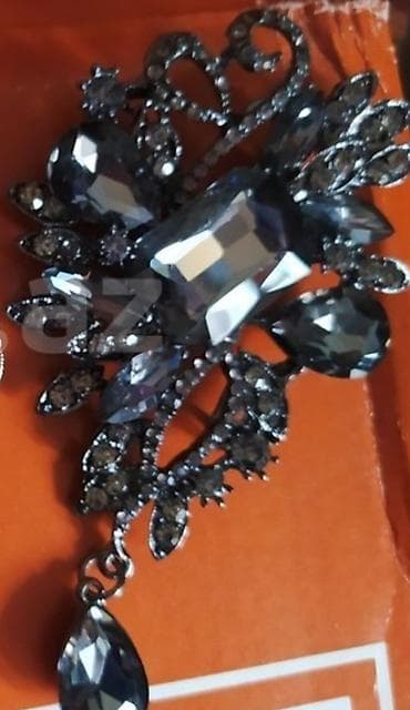 broşka: Türkiyənin Təzə Gozəl Böyük Broş, görünüşü möhtəşəmdir, ƏLAQƏ NÖMRƏM — 2