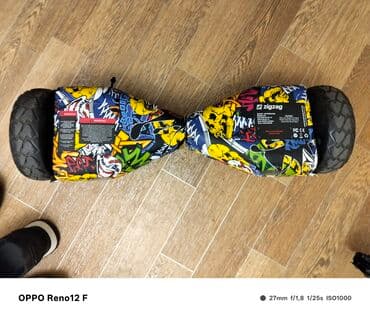 iki tekerli elektrikli scooter: 15 yada 25 Km la gedir Cəmi 3 dəfə işlənib Max kilo götürmə 50 Kilo — 3