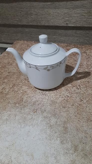 cay: Ağ rəngli farfor çaydan - Material: yüksək keyfiyyətli — 1