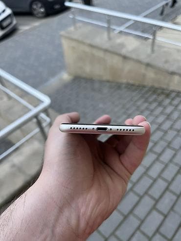 IPhone SE 2022, 64 GB, Ağ, Barmaq izi — 3