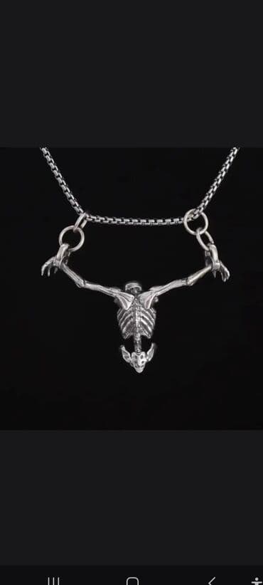 gumuş boyunbagı: Gümüş deyil — 1