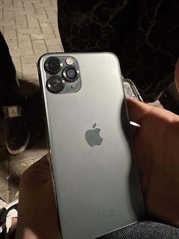 IPhone 11 Pro, Matte Midnight Green