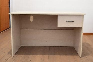 ders masasi: Düz masa, Polkasız, Siyirməli, Sadə laminat, Zəmanətsiz, Kredit yoxdur — 3