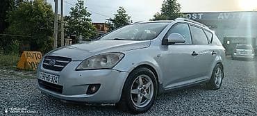 opel vektra a: Kia Ceed: 1.6 l | 2008 il Universal — 3