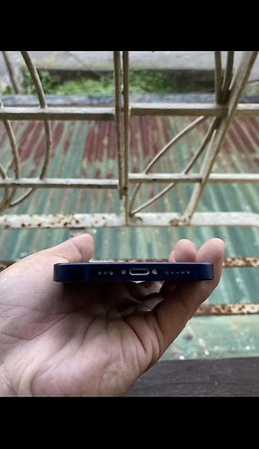 kredit iphone 7: IPhone 12, Голубой, Face ID — 3